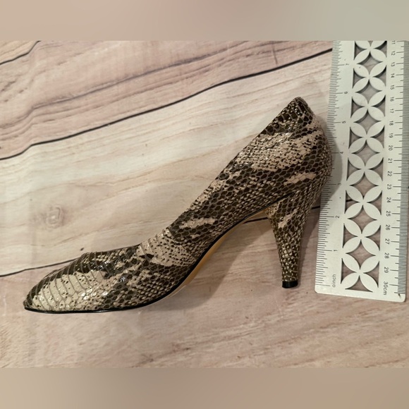 ARTURO CHIANG Women's Snakeskin Peep Toe Heels/size 7 - Picture 13 of 15